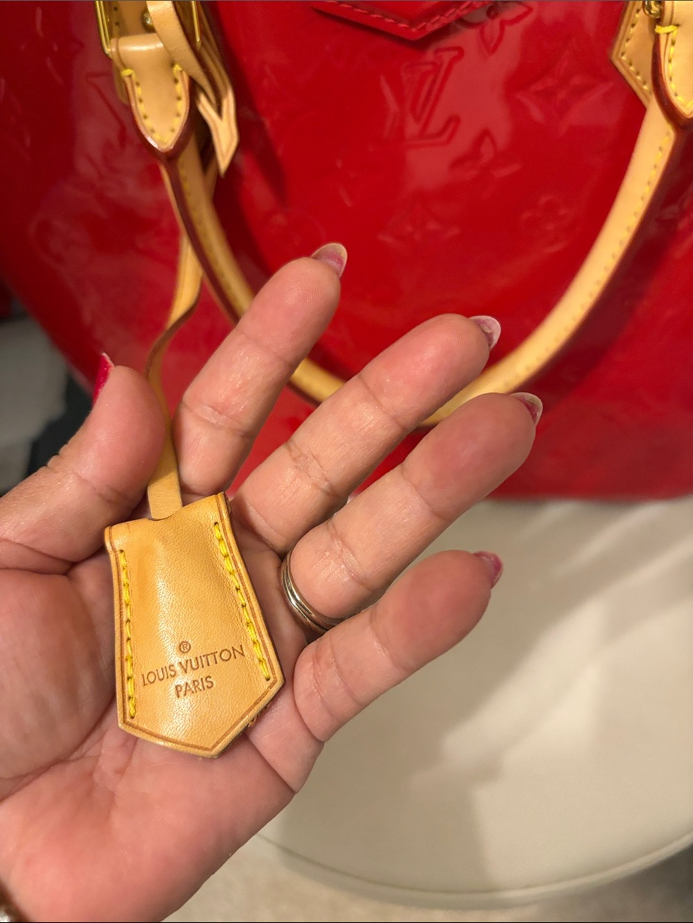 Louis Vuitton Red Patent Tote with Natural Leather Trim - Picture 13 of 15